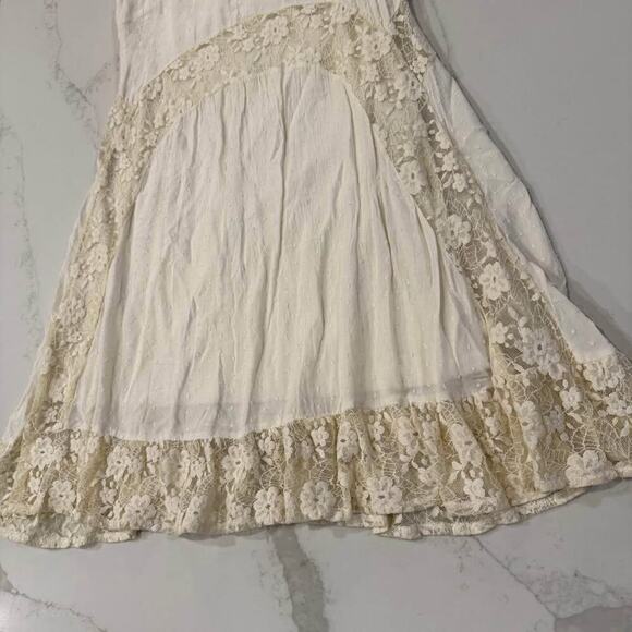 Hint of Mint Romantic Floral Lace Mini Swing Dress Women’s Medium Ivory Cream - Picture 2 of 7